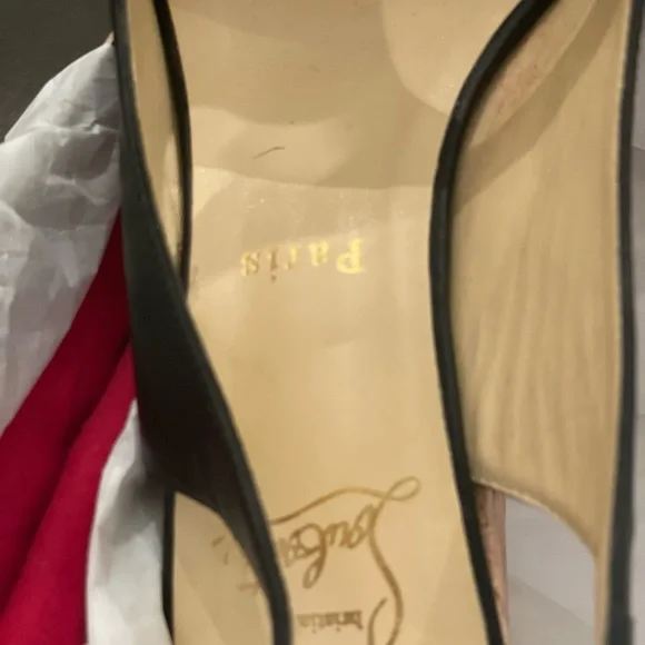 Red Bottoms!!! Order now! Where oh Where can you find me @ a price like this! - Picture 9 of 12